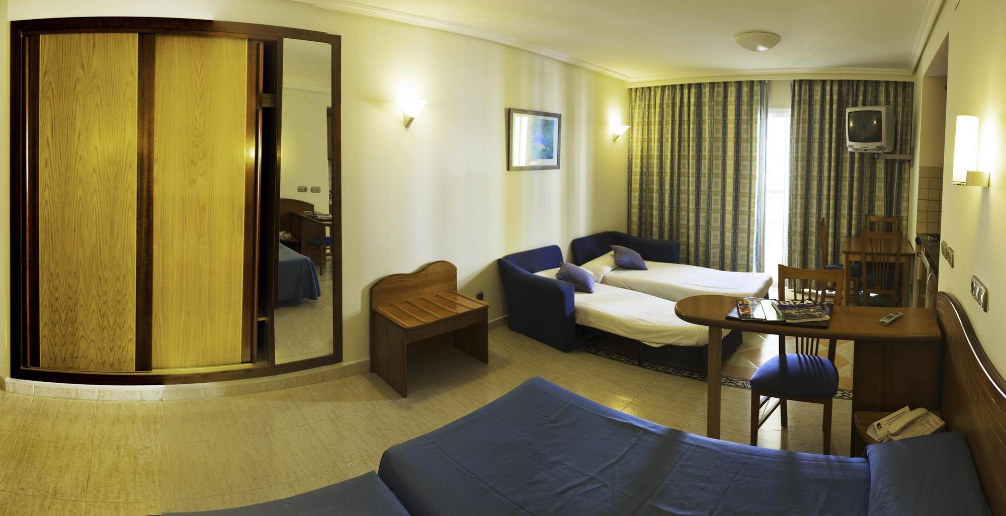 Hotel & Spa Blau Parc San Antonio  Exterior photo